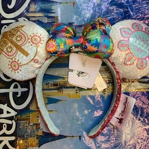 Disney Accessories - 💗Disney It’s A Small World Mickey Minnie Ears NEW Disney Accessories - 💗Disney It’s A Small World Mickey Minnie Ears NEW
